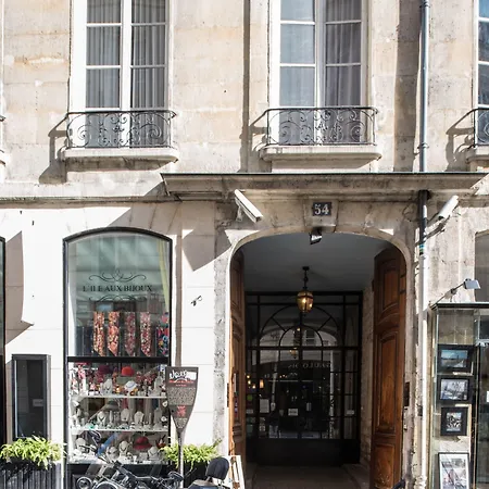 Du Jeu De Paume Parigi
