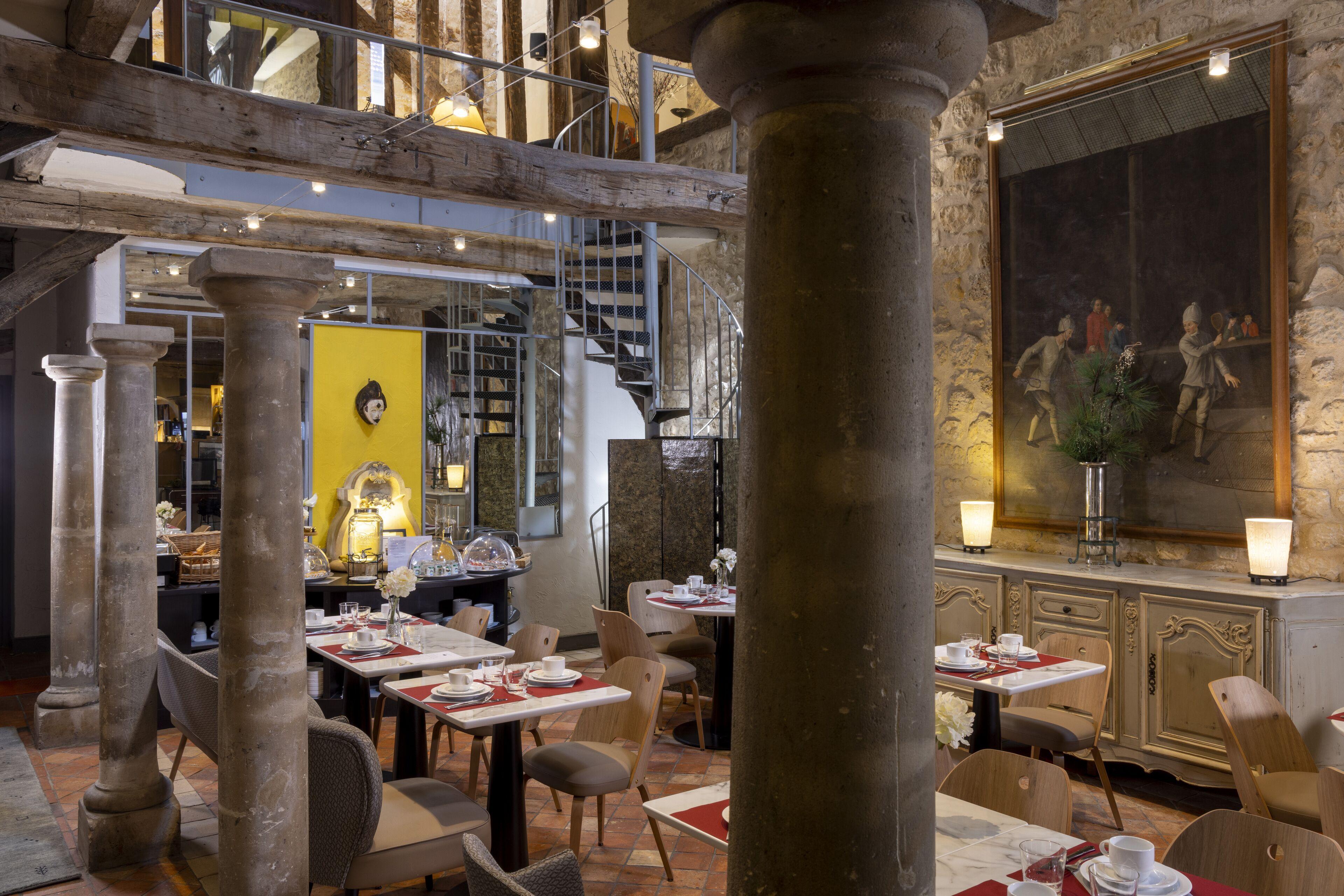 Du Jeu De Paume Parigi